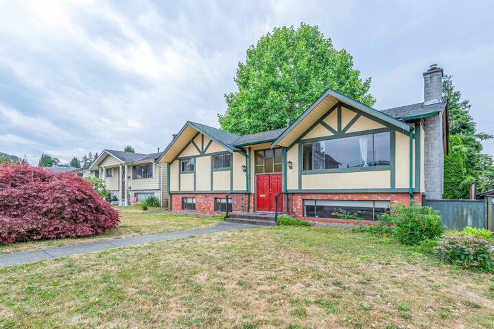 Property Photo: 7132 Paulus Court BC V5A 1N2