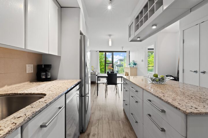 Property Photo: 683 W Victoria Park 306 BC V7M 0A2