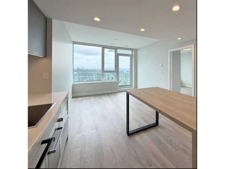 Property Photo: 567 Emerson Street 2003 BC V3J 3A4