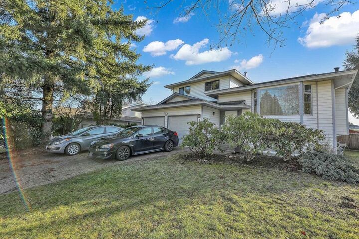 Property Photo: 15662 91A Avenue BC V4N 2X3