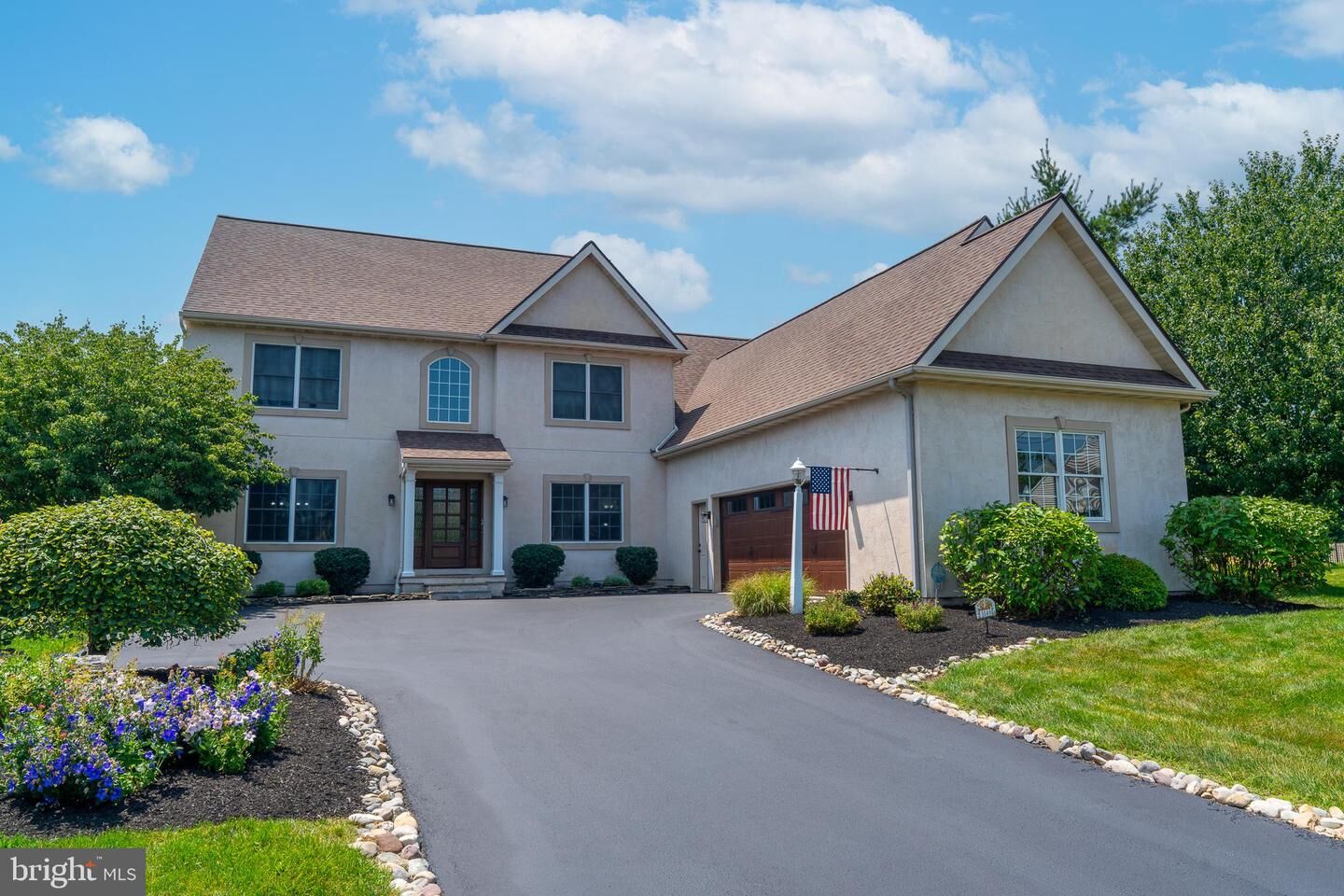 Property Photo: 1146 S Bristol Drive PA 17543