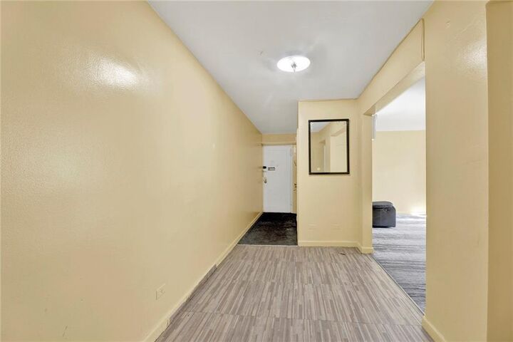 Property Photo:  2165 Brigham Street 3F  NY 11229 