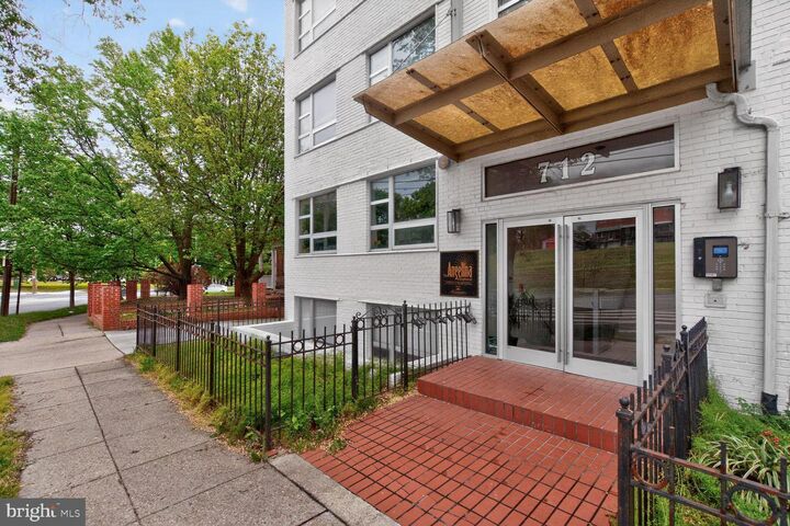 Property Photo: 712 Marietta Place NW 204 DC 20011