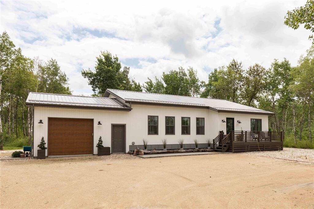 Property Photo: 46 Amanda Lane MB R0A 0W1