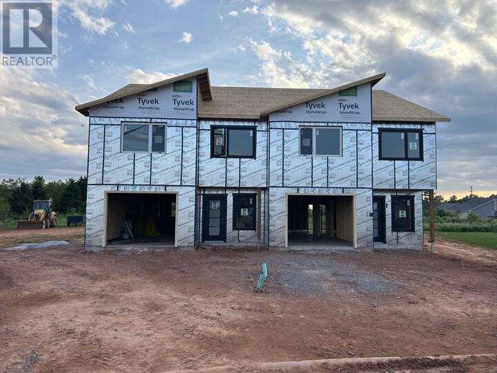 Property Photo:  57 Airfield  PE C1E 3P7 