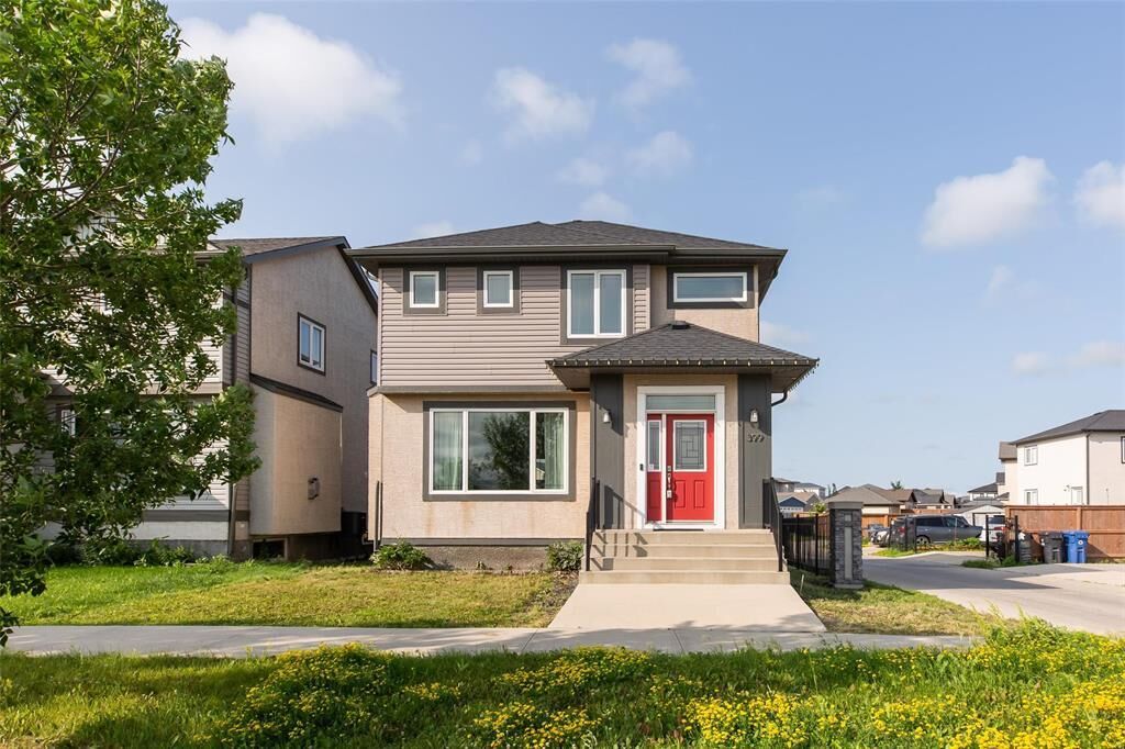 Property Photo: 399 Bridge Lake Drive MB R3Y 0T2