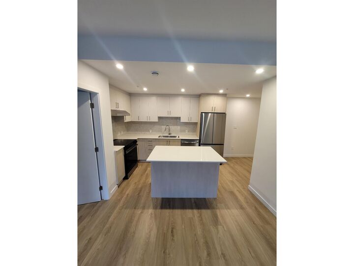 Property Photo:  13858 108 Avenue 308  BC V3T 0T9 