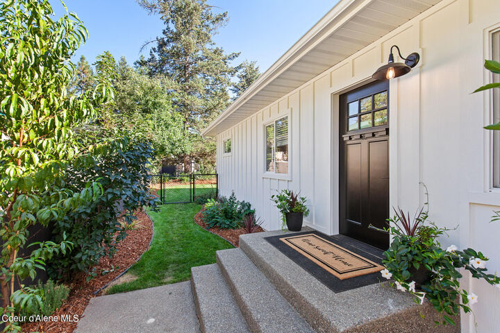 Property Photo: 6562 W Harbor Dr ID 83814