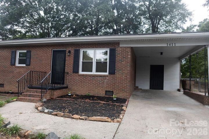 Property Photo: 1411 Frederick Street NC 28150