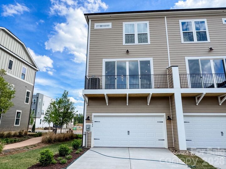 Property Photo:  4117 Westbound Drive  NC 28278 