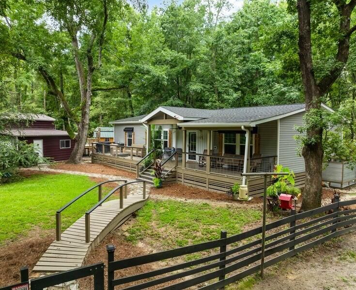 Property Photo: 524 Lewis Lane SC 29486
