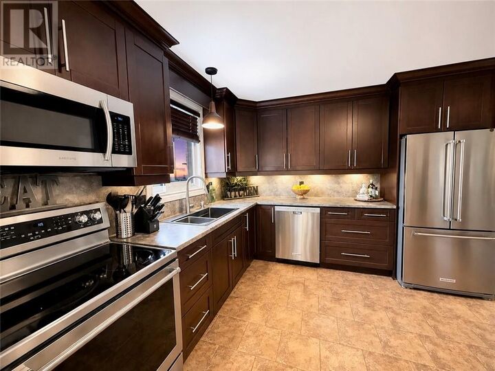 Property Photo: 142 Plumtree Crescent ON P3B 4G6