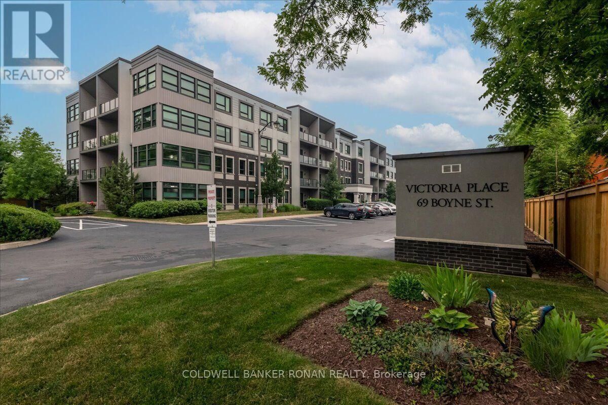 Property Photo: 69 Boyne Street North 310 ON L9R 0N5