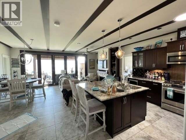 Property Photo: 2000 Valleyview Drive 3 BC V0H 1V6
