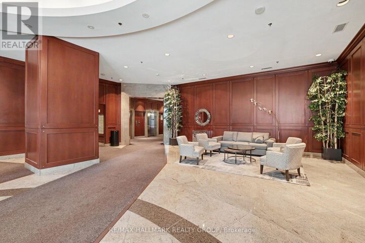 Property Photo: 234 Rideau Street 1304A ON K1N 0A9