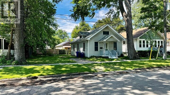 Property Photo: 377 Chappell ON N9C 3C6