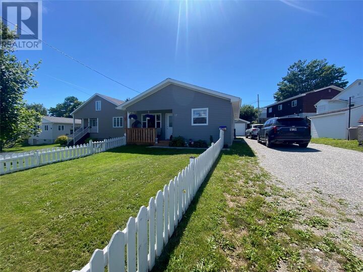 Property Photo: 17 King Street NL A2N 2E5