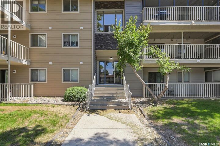 Property Photo:  301 1121 1A McKercher Drive  SK S7H 5B8 