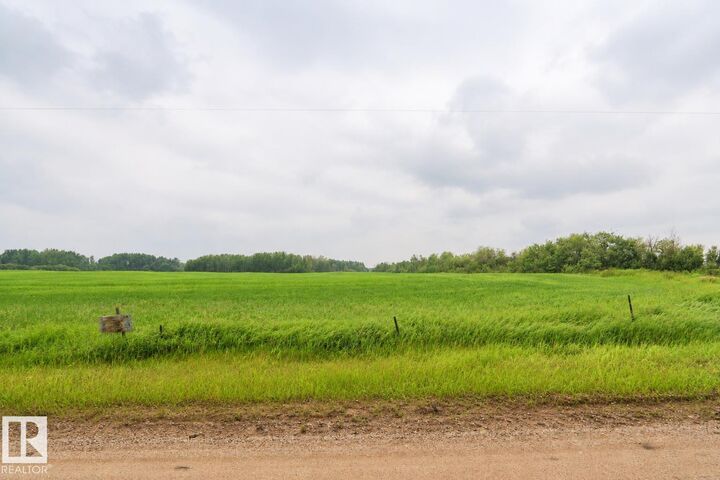 Property Photo:  SW-28-56-10 -W4  AB T0A 2G0 