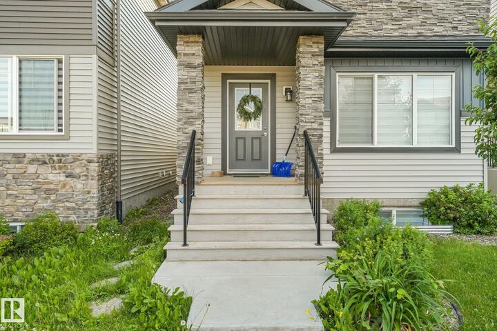 Property Photo: 6603 64 Avenue AB T6P 1N7