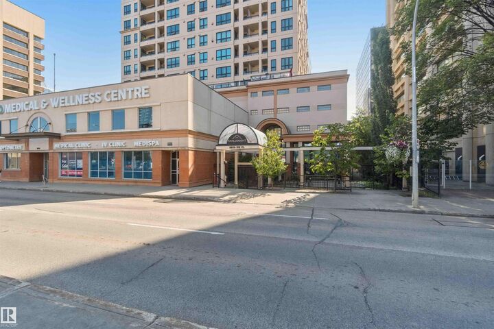 Property Photo: 9939 109 Street NW 708 AB T5K 1H6