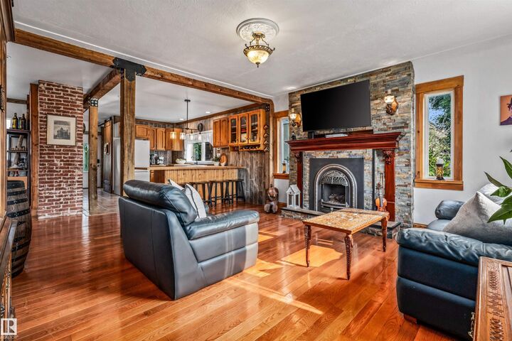 Property Photo:  4917 50 Street  AB T0B 0S0 