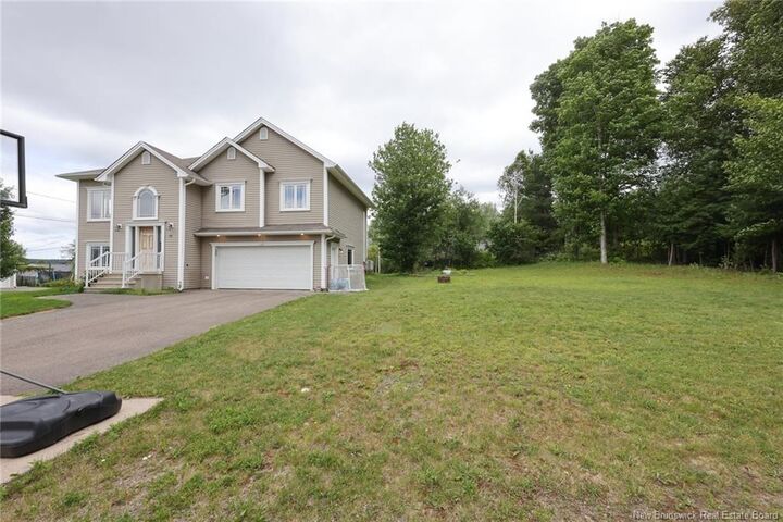 Property Photo: 75 Whisperwood Drive NB E3C 0J8