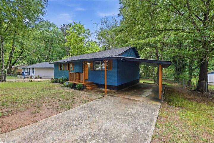 Property Photo: 8331 Attleboro Drive GA 30238