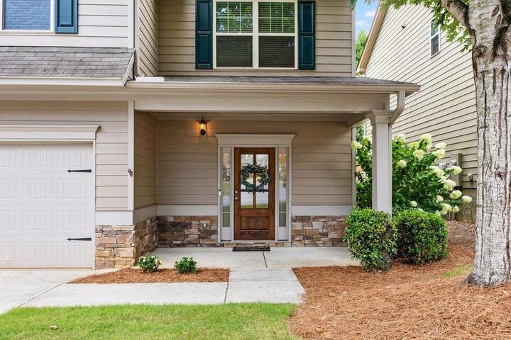 Property Photo:  704 Wentworth Place  GA 30188 