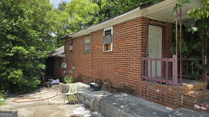 Property Photo:  527 Moseley Avenue  GA 31204 