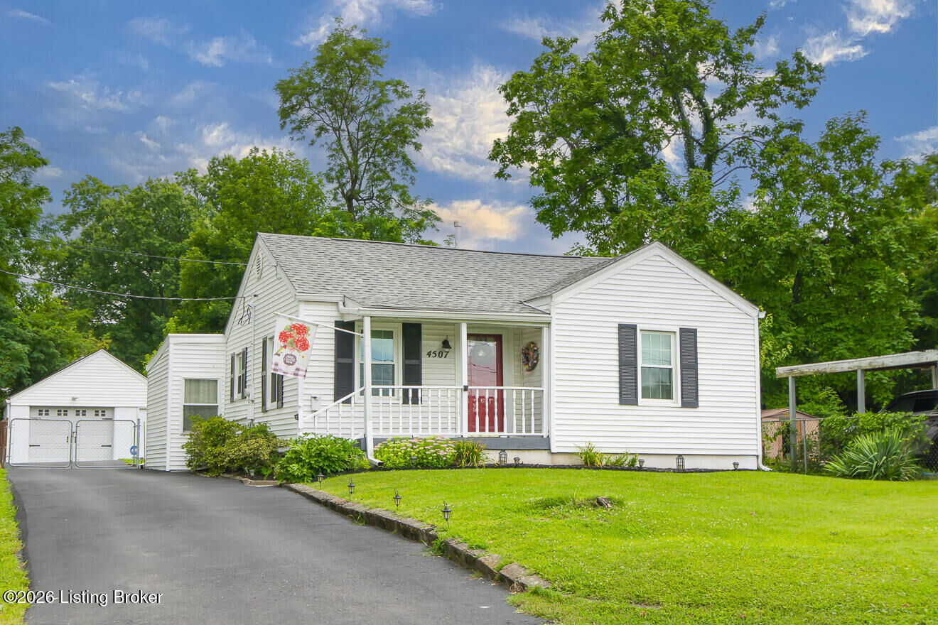 Property Photo: 4507 Hazelwood Ave KY 40214