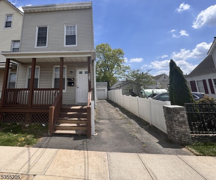 Property Photo: 610 Cortlandt St NJ 08861