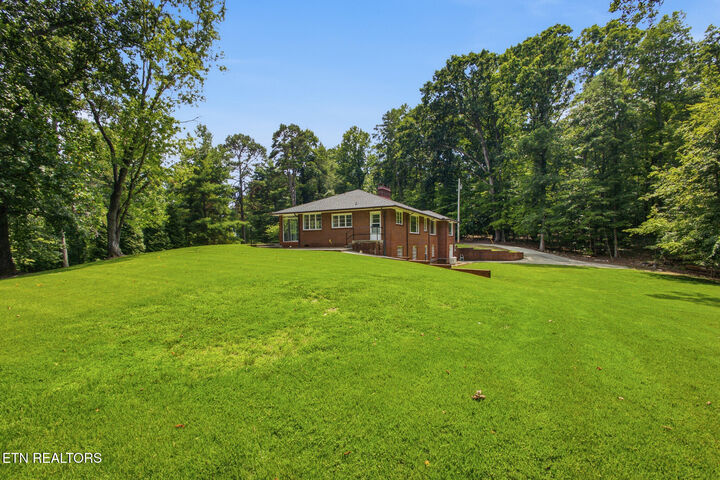 Property Photo: 140 Magna Vista Drive TN 37748