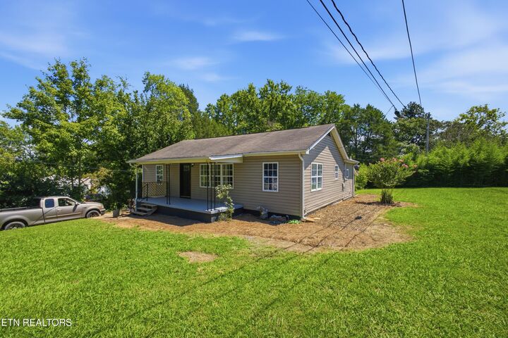 Property Photo:  4737 Roane State Hwy  TN 37854 