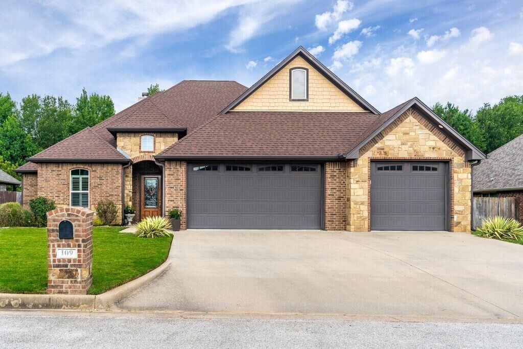 Property Photo:  109 Germantown Circle  TX 75650 