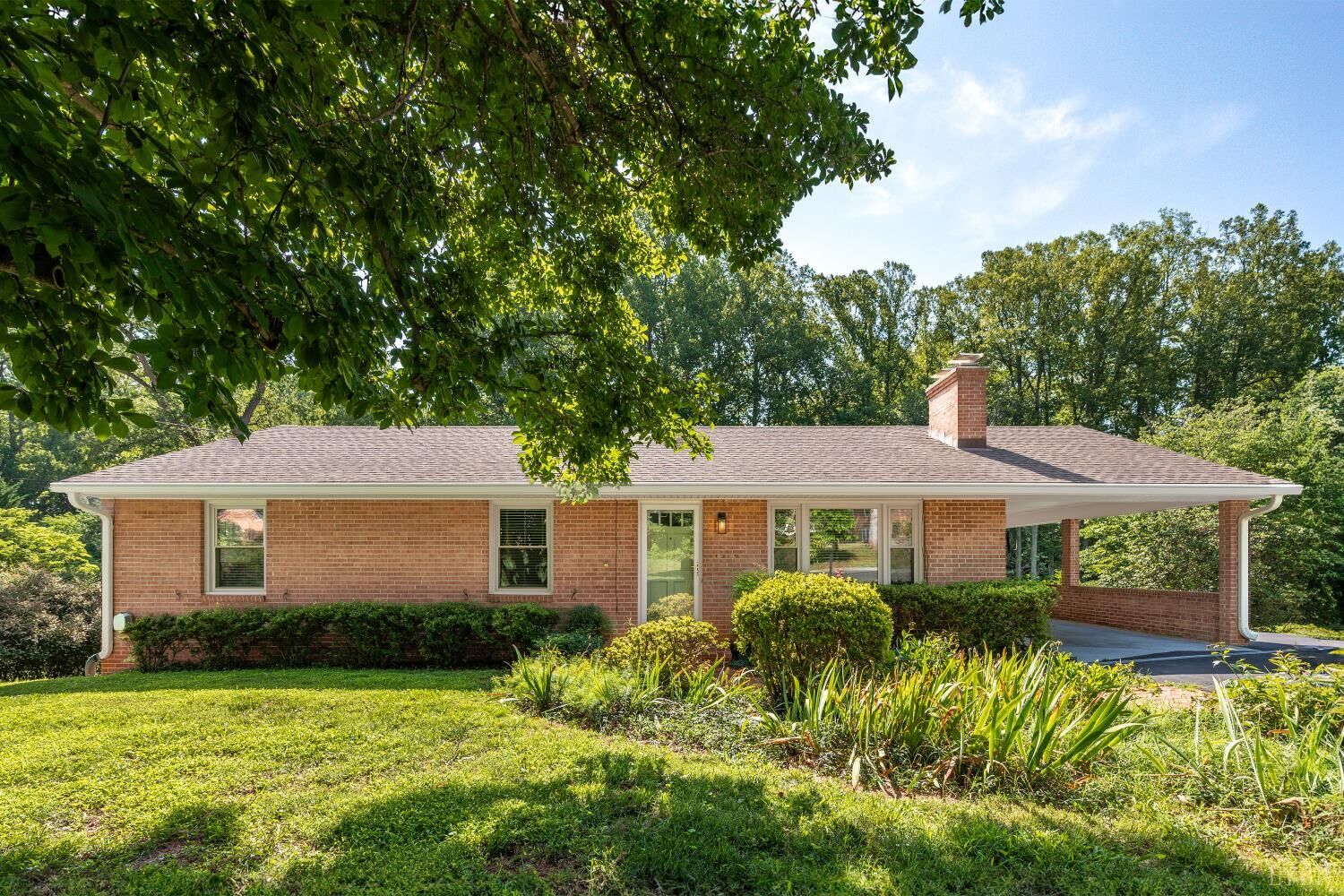 Property Photo: 276 Wellington Drive VA 24502
