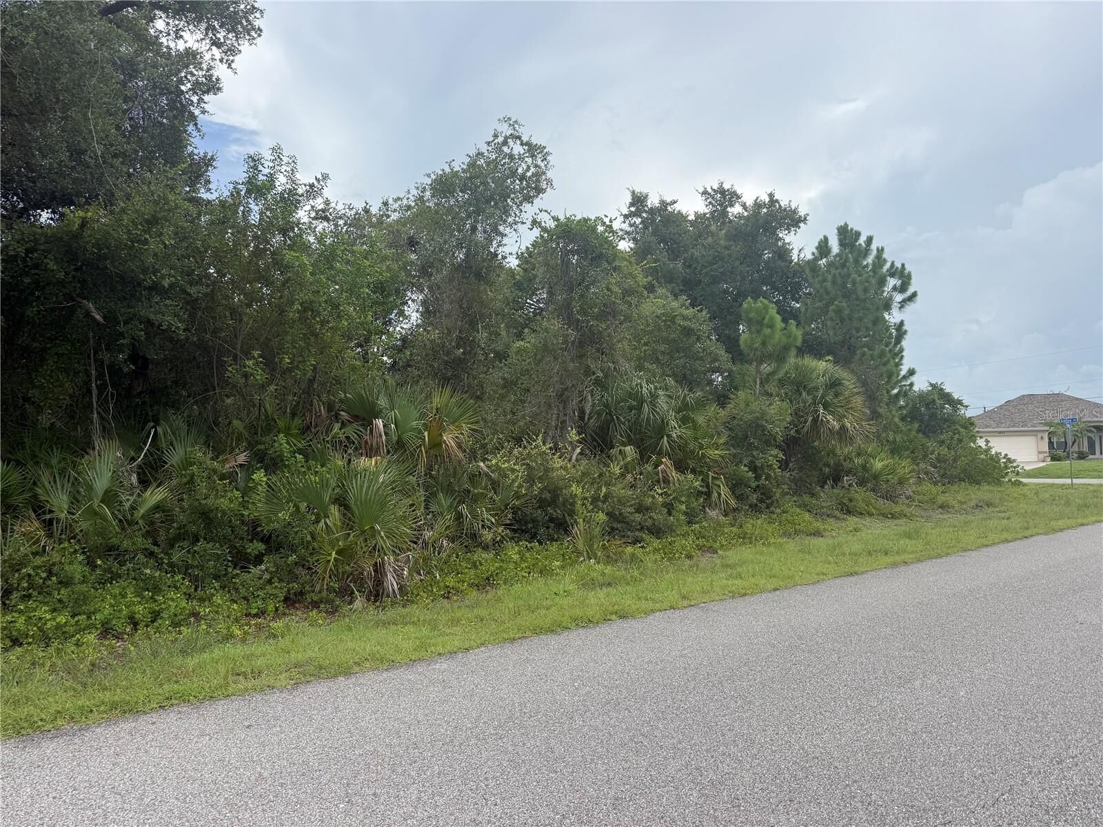 Property Photo: Pomona Avenue FL 34288