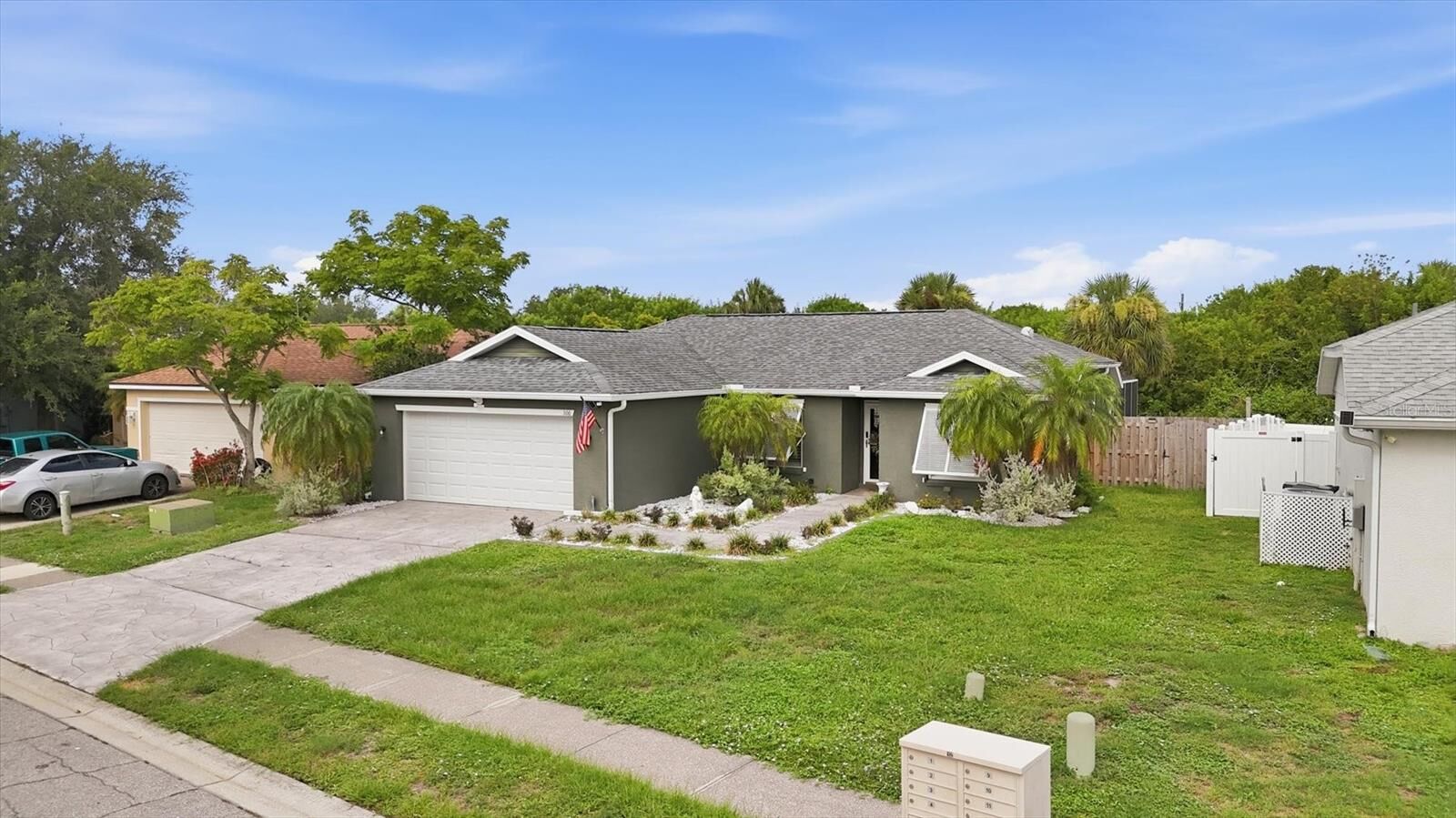 Property Photo: 306 111th Street E FL 34212