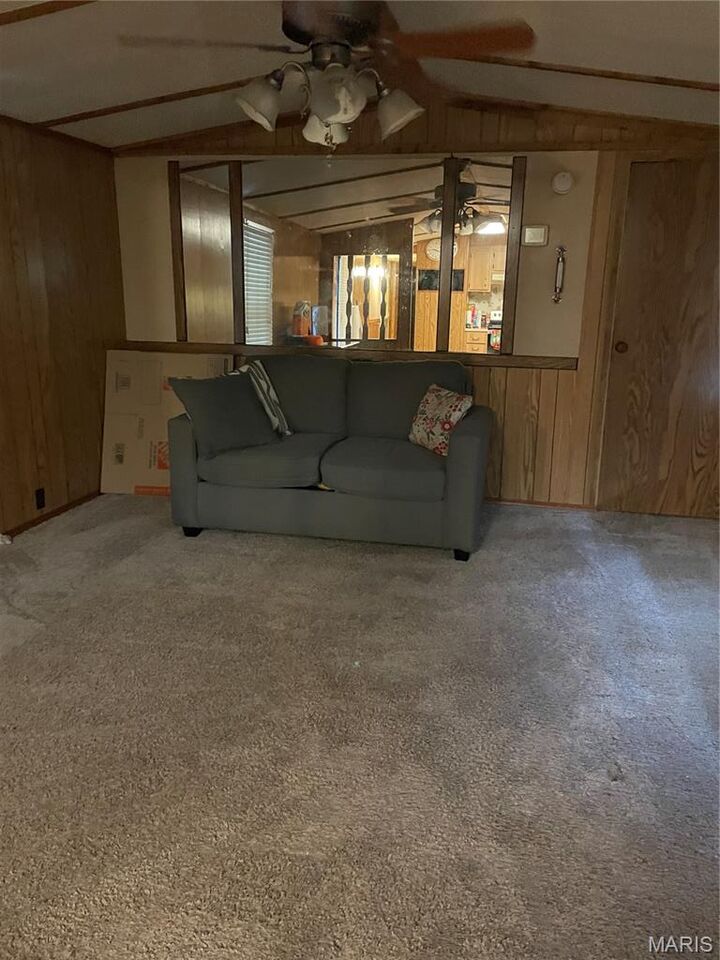 Property Photo:  862 Thousand Pines Drive  MO 63026 