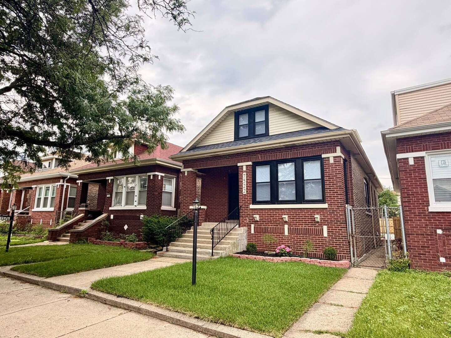 Property Photo:  7522 S Aberdeen Street  IL 60620 