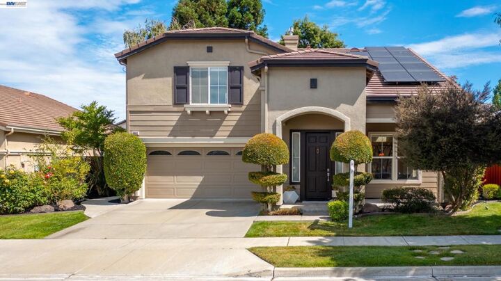 Property Photo: 4943 Sequoia Ave CA 94568