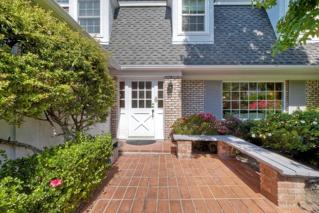 Property Photo: 5954 Cozzens Street CA 92122