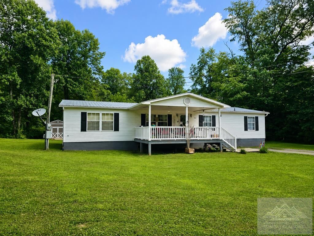 Property Photo:  112 Expo Court  WV 24747 