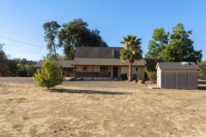 Property Photo: 13749 Lancaster Road CA 95361