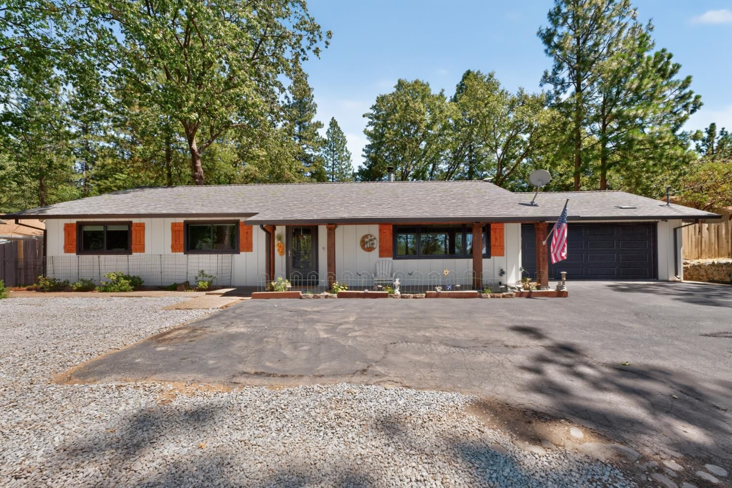 Property Photo: 16753 Oscar Drive CA 95949