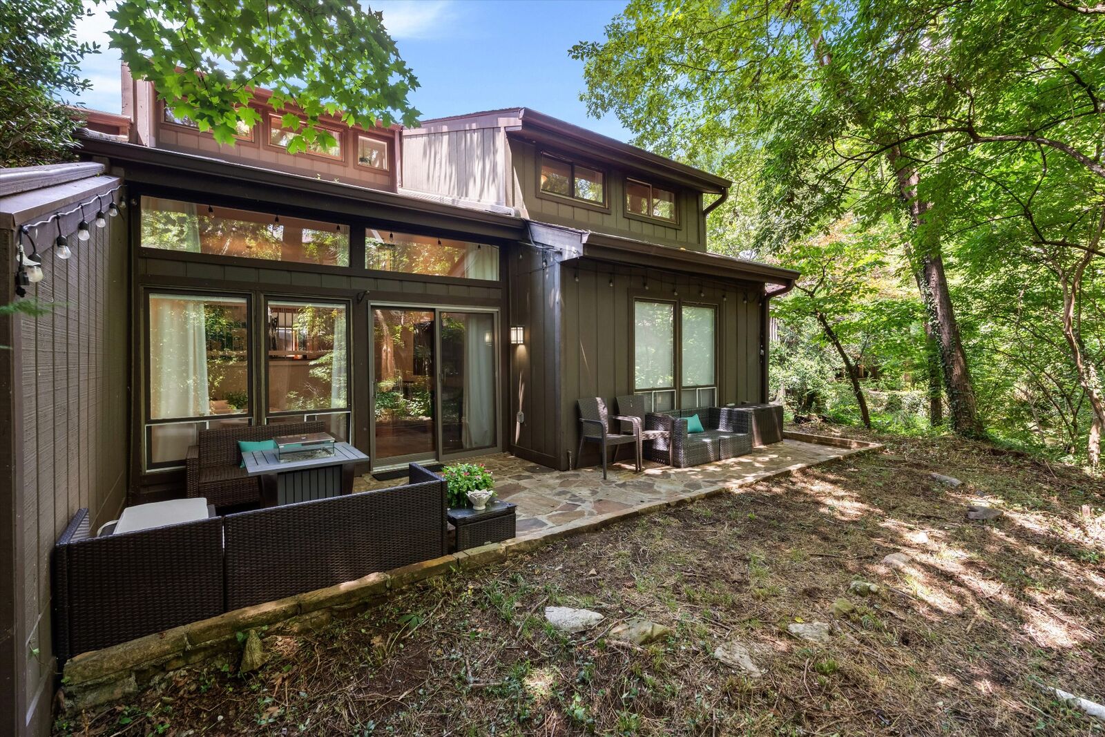 Property Photo:  209 Pebble Brk  TN 37221 
