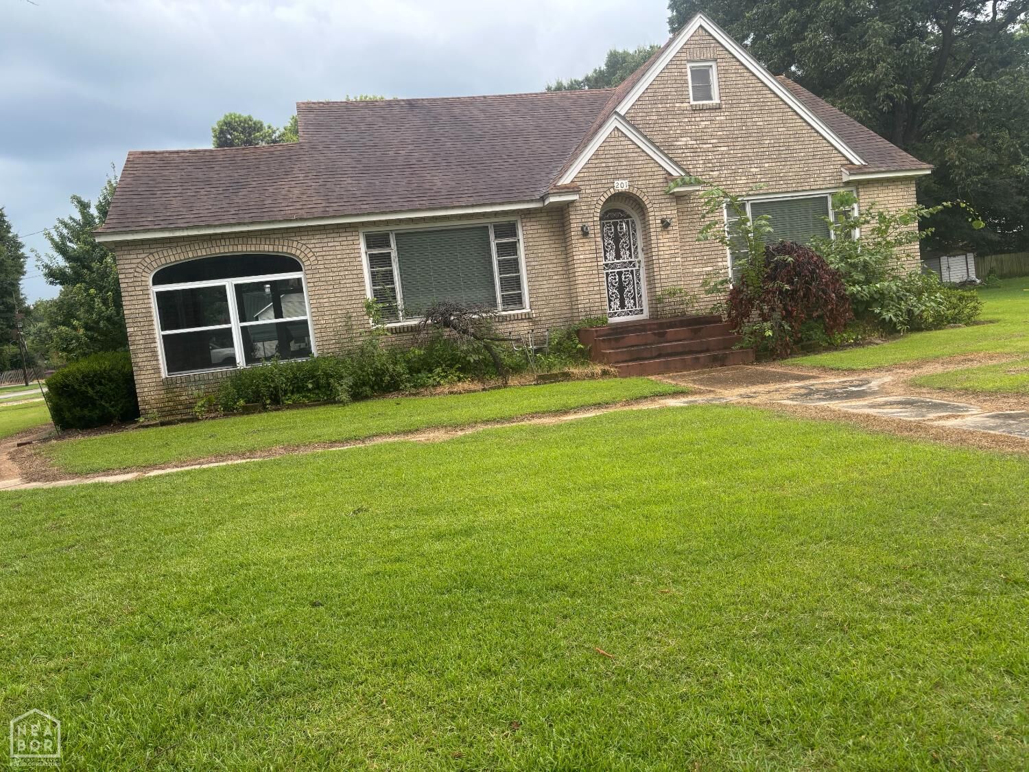 Property Photo: 201 Hughey Street AR 72471