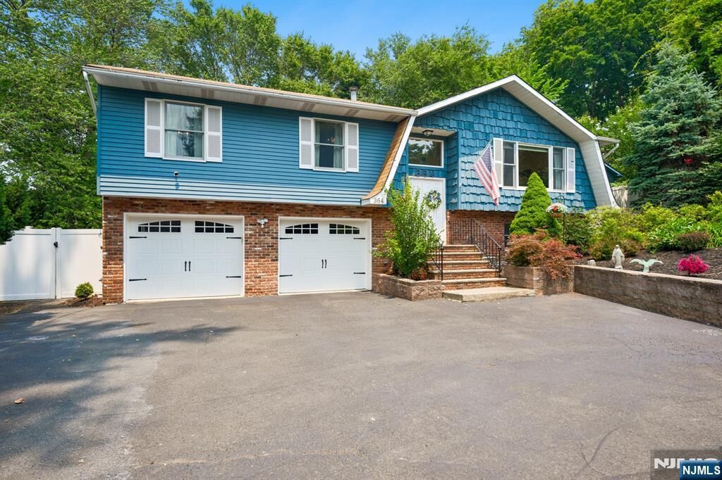 Property Photo:  364 Piermont Avenue  NJ 07642 