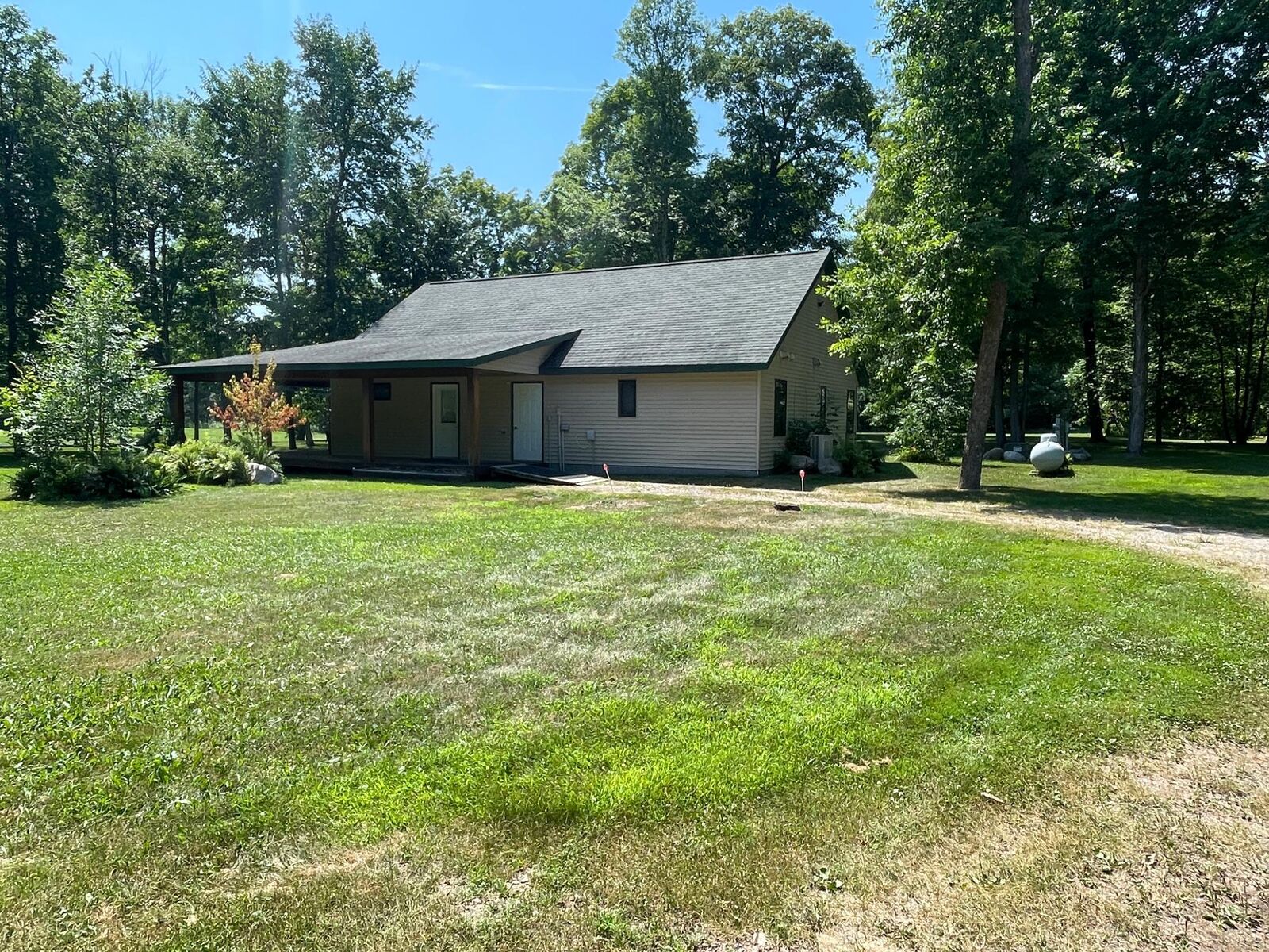 Property Photo:  37725 Clover Street  MN 56431 