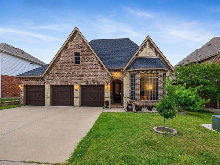 Property Photo:  8608 Snowdrop Court  TX 76123 